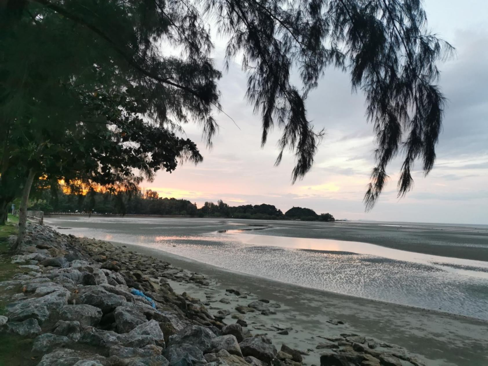 Neverland Beach Village Bungalows Ko Lanta Buitenkant foto